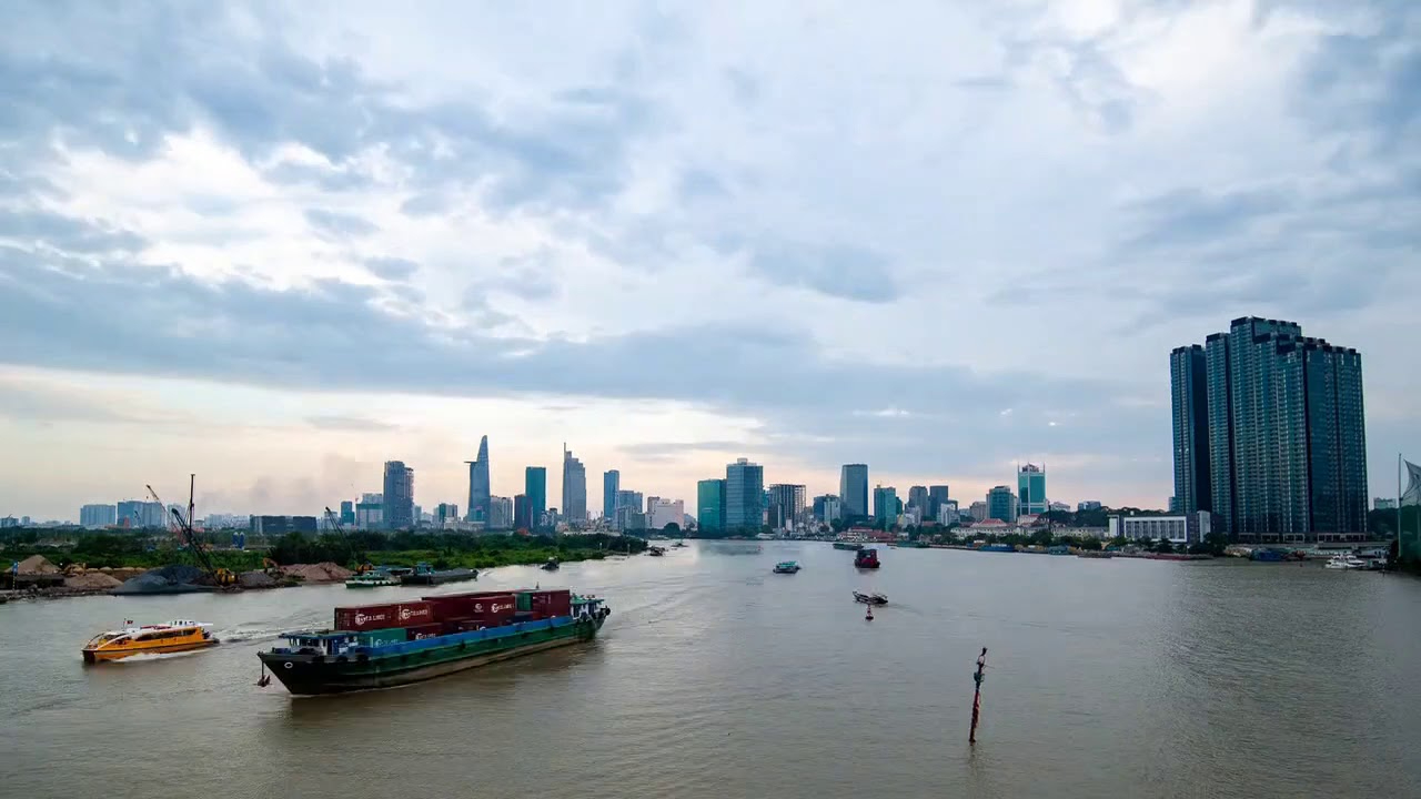 Sự Bùng Nổ Của Video Ngắn và Trí Tuệ Nhân Tạo: Vai Trò Thiết Yếu Của Đào Tạo Kỹ Năng Sáng Tạo Nội Dung_Ứng dụng Hotspot Matrix